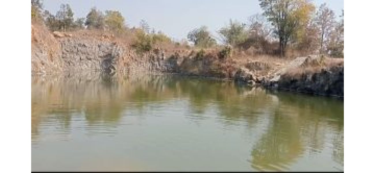 The villagers are against the directive to dispose of fly ash in a quarry.