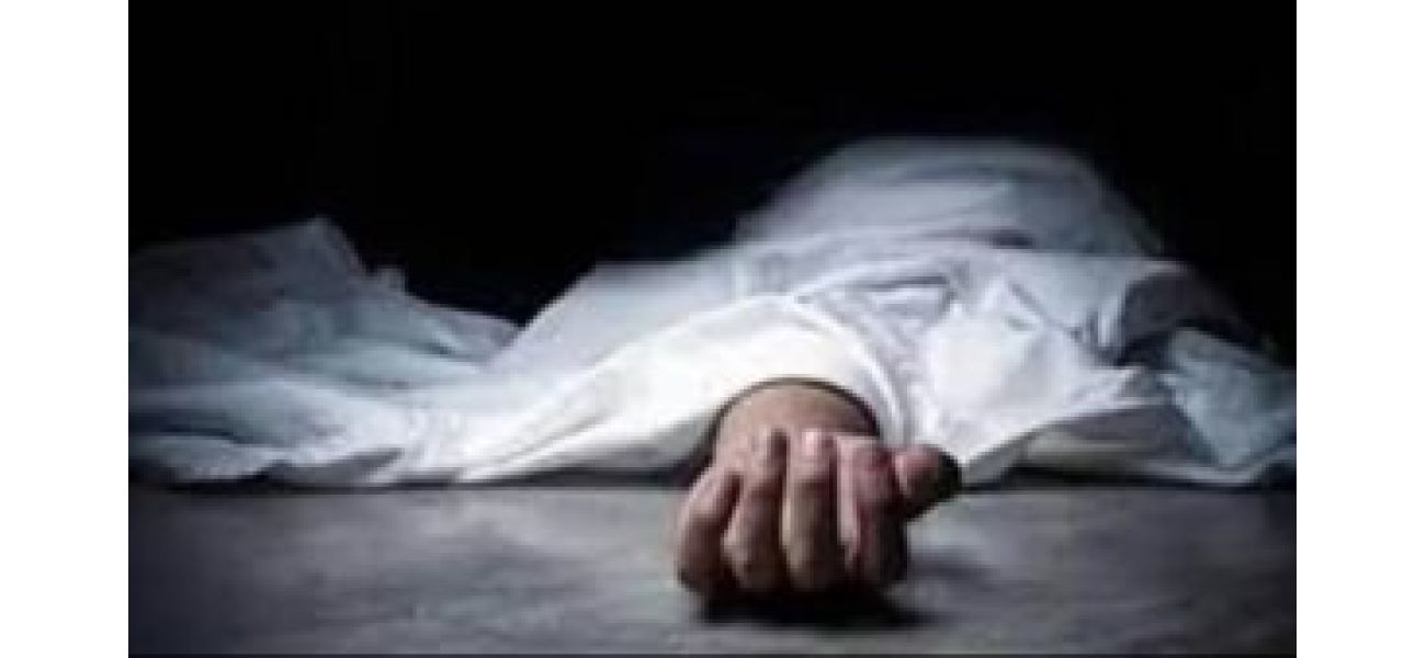 Supervisor dies in workplace accident.