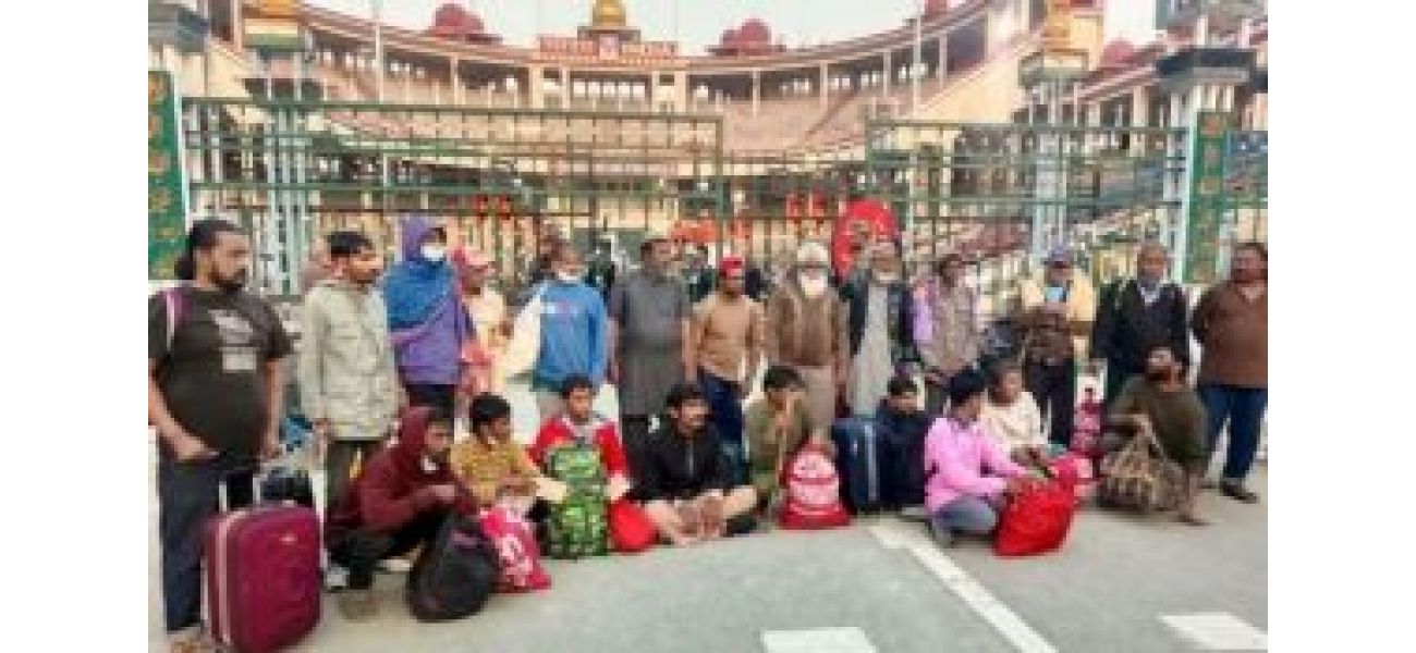 22 Indian fishermen who were released by Pakistan have returned home to Gujarat and are now reunited with their families.