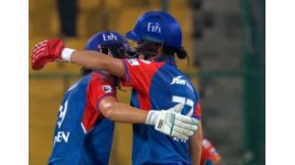 Delhi Capitals dominate over Gujarat Giants with a six-wicket victory in WPL.