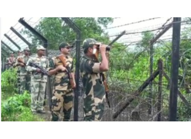 An attempted infiltration on the Pathankot border was stopped by BSF, resulting in the death of the intruder.