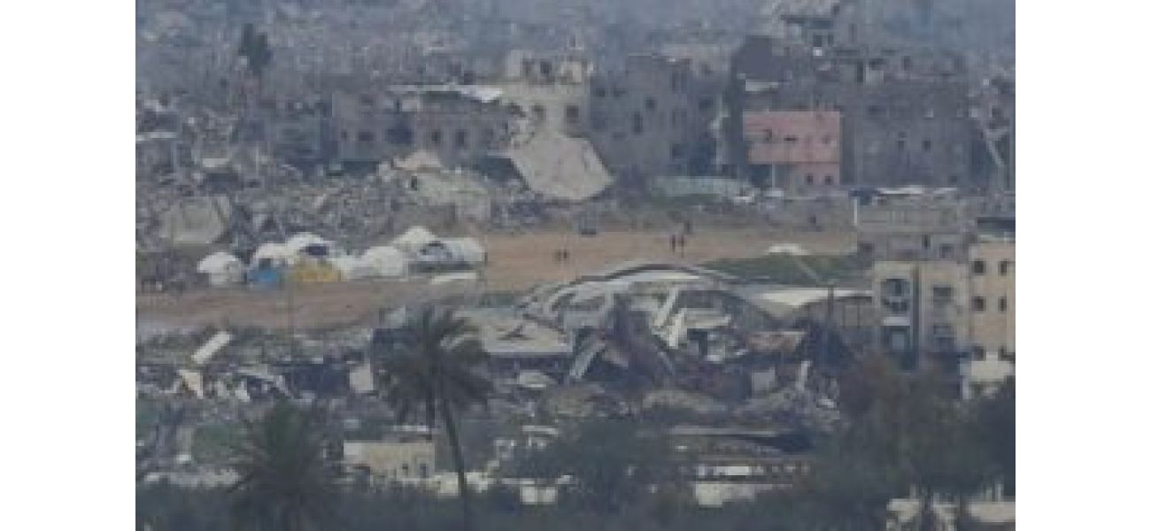 Israel has rejected the idea of withdrawing from the Gaza corridor, causing concern about the possibility of a truce.