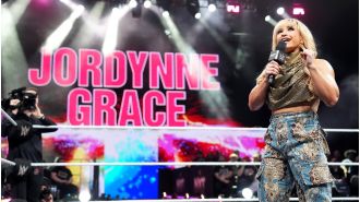 WWE athlete has hilarious response to unexpected wardrobe malfunction during televised event.