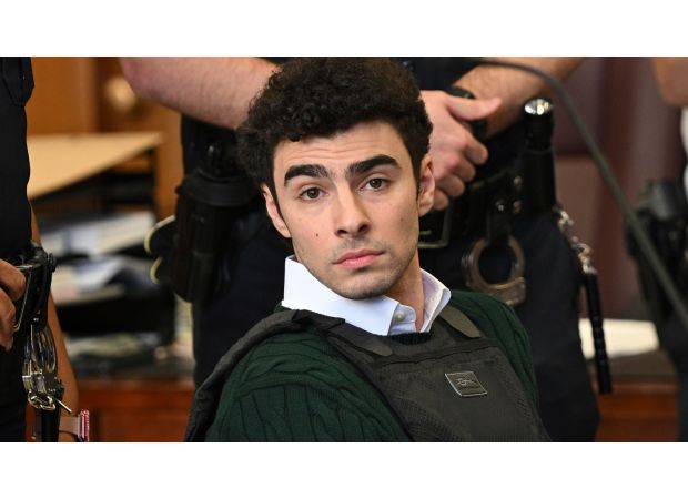 Luigi Mangione requests fans to reduce the amount of photos they are sending him.