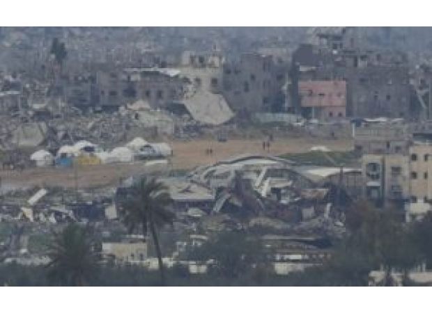 Israel has rejected the idea of withdrawing from the Gaza corridor, causing concern about the possibility of a truce.