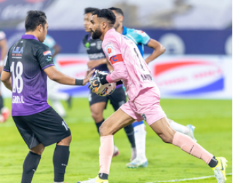 Odisha FC aims to defeat Mohammedan SC in ISL 2024-25 to keep their playoff hopes alive.