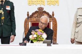 Manipur's Governor extends deadline for surrendering of stolen weapons by one week.