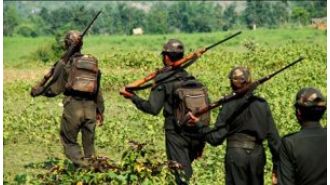 4 Naxals arrested in Sukma, 3 surrender in Bijapur, CG; explosives confiscated.