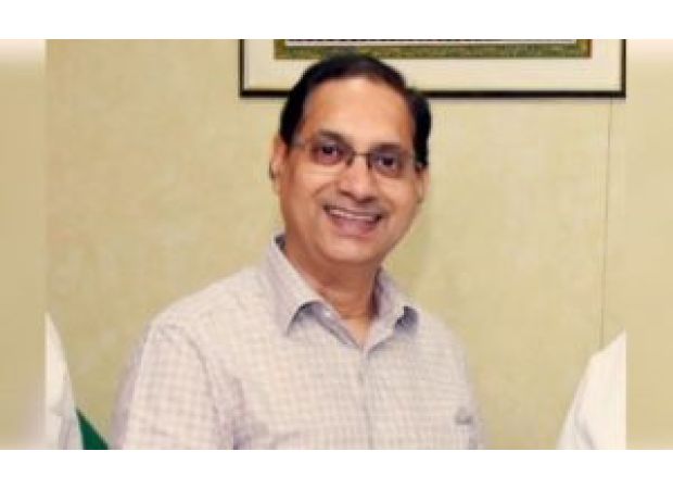 Experienced bureaucrat Tuhin Pandey appointed as new SEBI chairman.