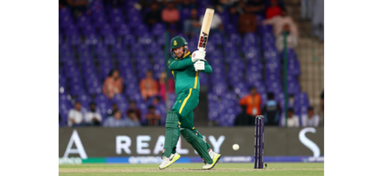 South Africa defeats England by 7 wickets in Champions Trophy with Van der Dus and Klaasen scoring fifties.