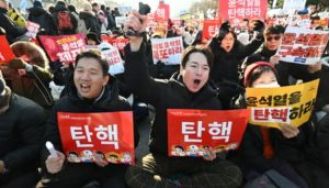 Seoul sees big crowds at rival rallies for Yoon's impeachment.