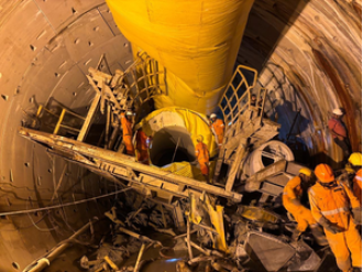 Efforts to remove silt and rescue trapped individuals have been intensified following a tunnel collapse.