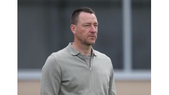 Chelsea captain John Terry blames coach Enzo Maresca for team's recent decline.