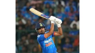 India gets 249 runs for 9 wickets in final group match of Champions Trophy against New Zealand.