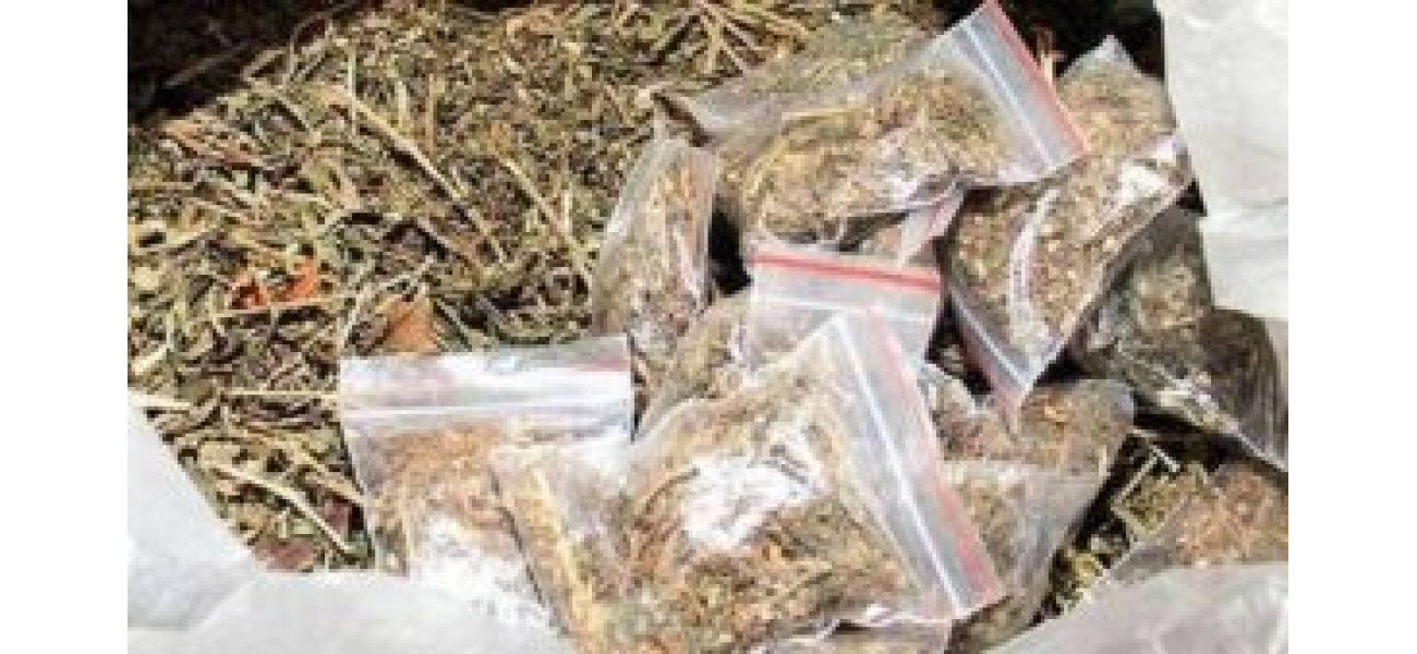Police in Odisha arrest seven people in connection to a drug smuggling operation involving ganja.