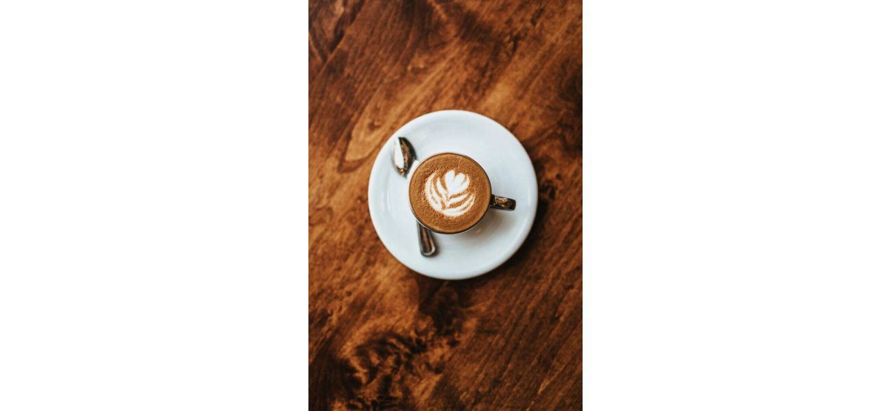 A Chicago business owner shares her disappointment in canceling a contract with Yellow Banana to pursue a coffee bar.