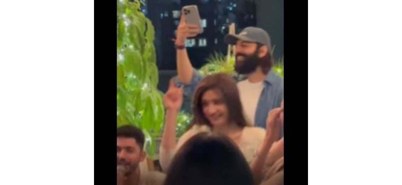 Is Sreeleela in a relationship with Kartik Aaryan? Here's the evidence.