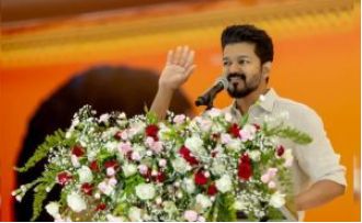 Jayakumar says Vijay's dream for Tamil Nadu government is unrealistic.