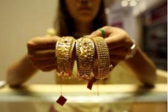 The price of gold hits ₹89,000 due to increasing demand for safe-haven assets amid fears of a tariff war.