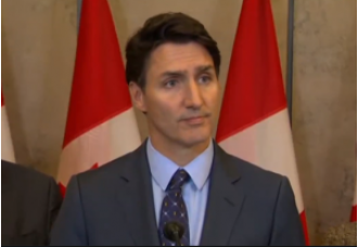 Trudeau criticizes Trump for provoking a trade conflict with Canada while being friendly towards Putin.