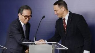 Poland and South Korea have formed a security agreement to enhance their military and economic relationships.