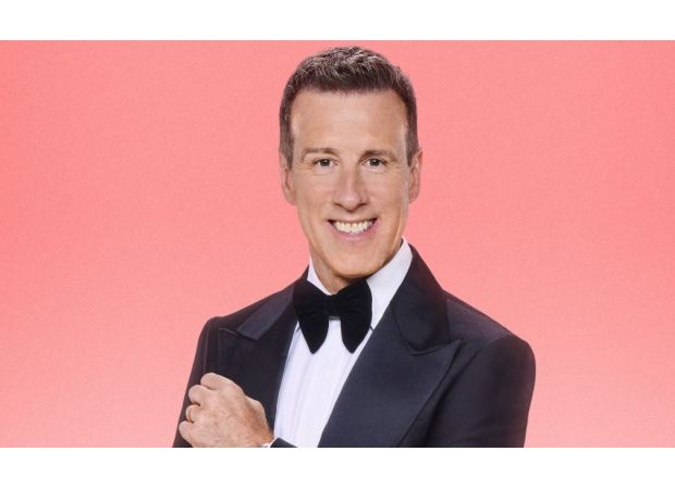 Strictly Come Dancing's Anton Du Beke praises late star as a hero, 8 years after their passing.
