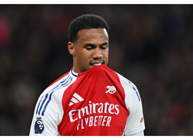 Ian Wright worries that Real Madrid will take advantage of a vulnerable Arsenal player during their Champions League match.