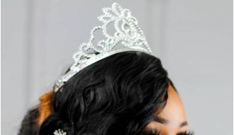 Taylor Mills, a popular creator on TikTok, was crowned Miss Spelman 2025 by the Spelman College community.