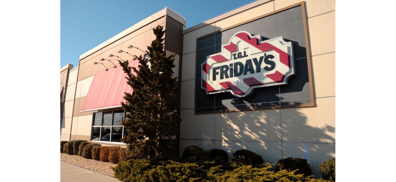 Restaurant chain drastically downsizes to just 85 locations from hundreds.