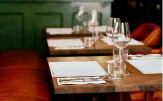 New Generation Prioritizes Saving Money When Eating Out More Than Older Generations