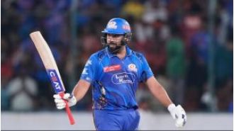 Mumbai Indians beat Sunrisers Hyderabad by 7 wickets in the IPL match.