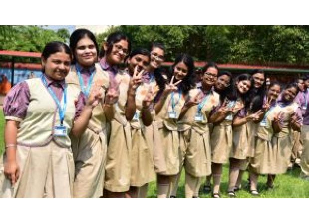 Get updates on CBSE Class 10 and 12 result for 2025, including date, time, and steps to download from cbseresults.nic.in.