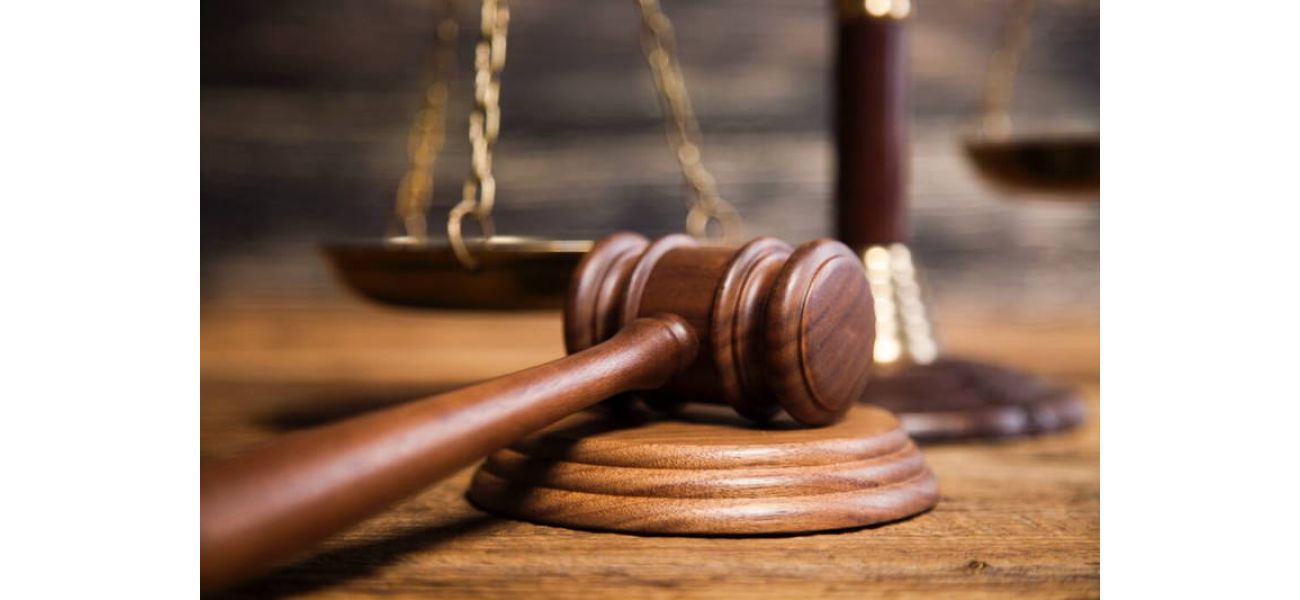 Louisiana lawmaker resigns following charges of drunk driving and putting child at risk.