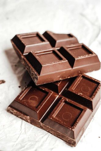 Zaina Gohou, a former model, is revolutionizing the $130 billion chocolate industry with her innovative approach.