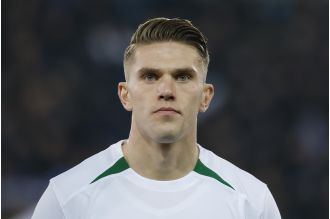 Gyokeres got a new contract offer for £11m from a competitor, following bids from Arsenal and Man Utd.