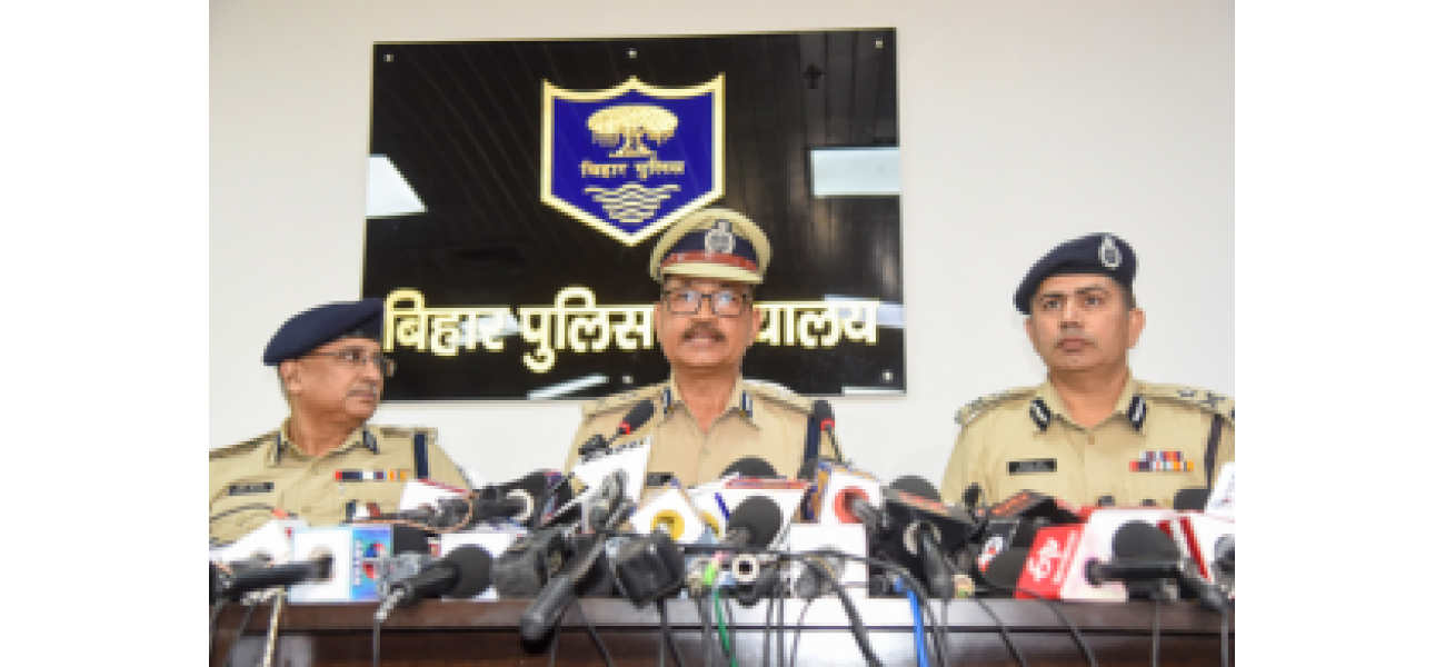 Police say that contract killers were paid Rs 4 lakh to kill Khemka due to a dispute over land.