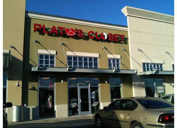 DeKalb County's Plato's Closet eviction causes frenzy for high-end fashion items.