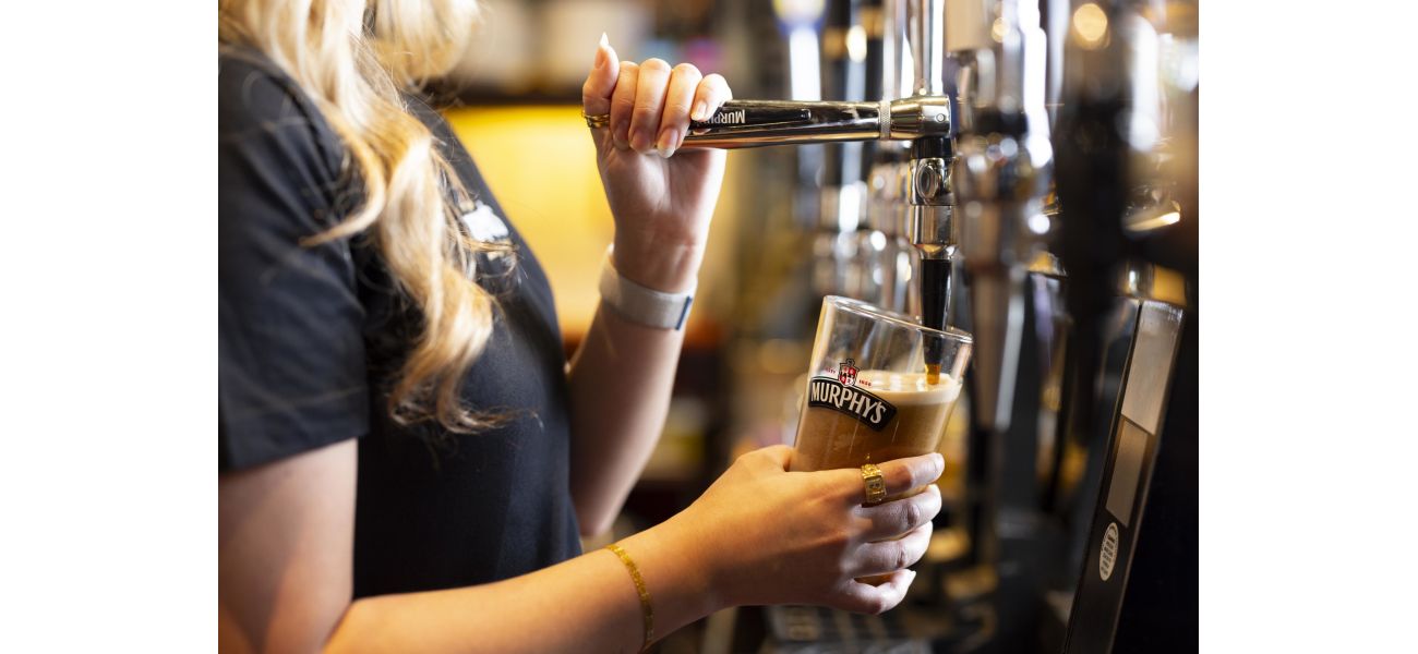 UK seeing one pub shut down daily, dealing a blow to the pub industry.