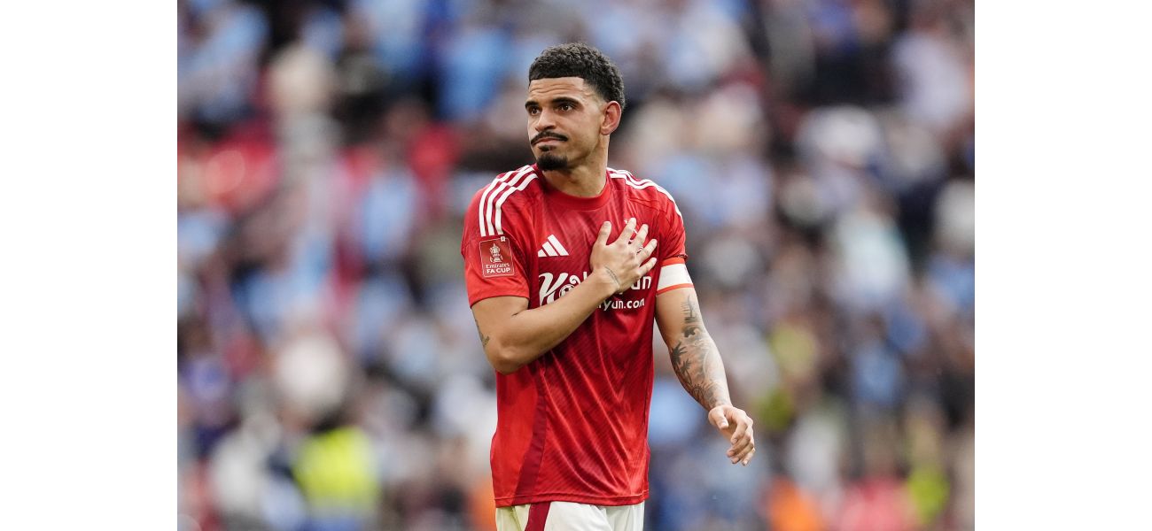 Tottenham's attempt to sign Morgan Gibbs-White falls apart due to legal action from Nottingham Forest.