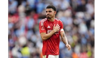 Tottenham's attempt to sign Morgan Gibbs-White falls apart due to legal action from Nottingham Forest.