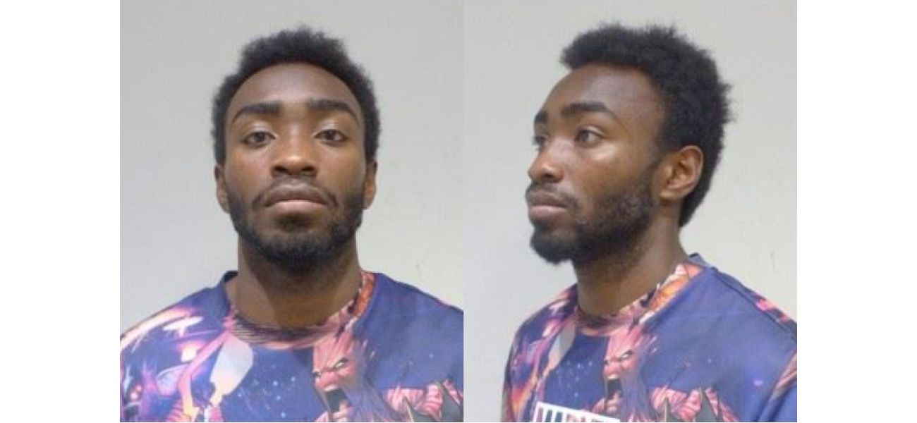 Prisoner breaks out of jail by hiding in friend's laundry bag, but gets caught quickly.