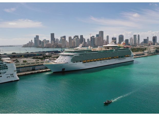 A sickness is spreading on a cruise ship, causing 134 people to vomit.