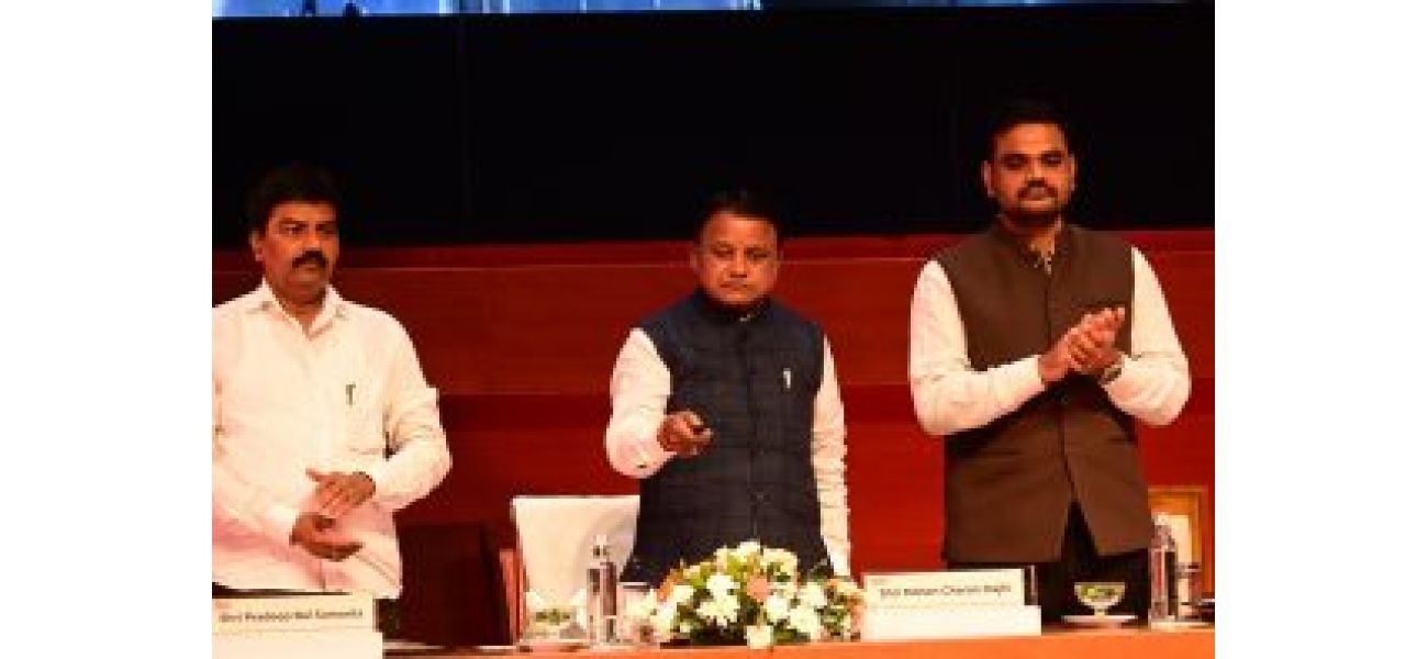 Odisha's first textiles conclave attracts investments worth Rs 8,000 cr.