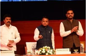 Odisha's first textiles conclave attracts investments worth Rs 8,000 cr.