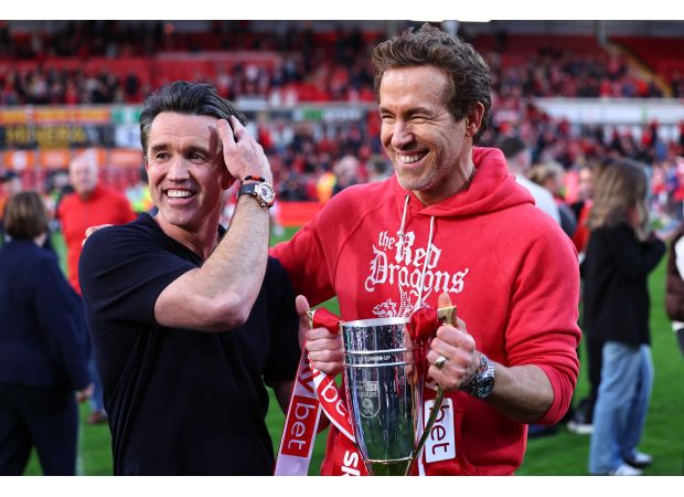 Ex-Man Utd player in talks to join Wrexham, agent confirms.