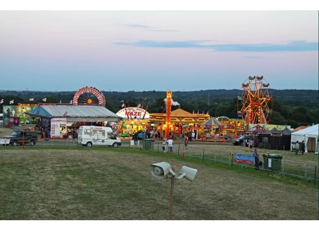 18-year-old girl severely injured when her hair got stuck in amusement park ride.