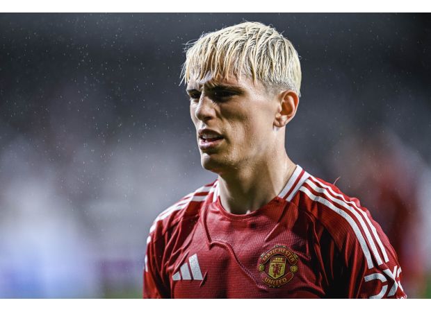 Man U reminds Chelsea of its intent to acquire Alejandro Garnacho.