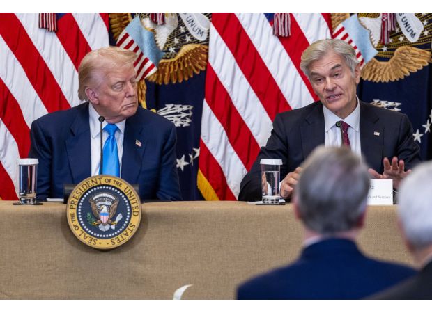 Trump fights fatigue during his own press conference, according to reports.