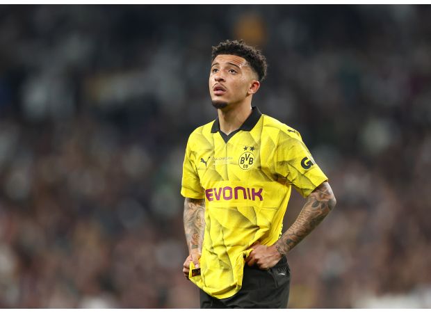 Dortmund have concerns about bringing back Sancho from Man Utd.