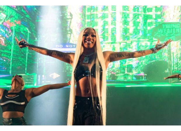 GloRilla and its former employer team up to provide discounted meal deals at $4.